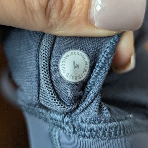 Lululemon Energy Bra High Neck Long Line Iron Blue Size 4 Medium Support - Picture 6 of 12